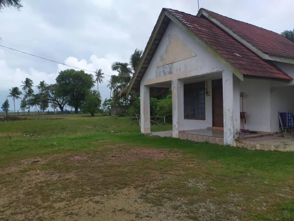 Spot On 89661 Dee Wana Resort 2 Pasir Puteh Exterior foto